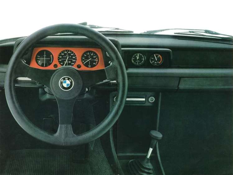 BMW 2002 Turbo #9746390