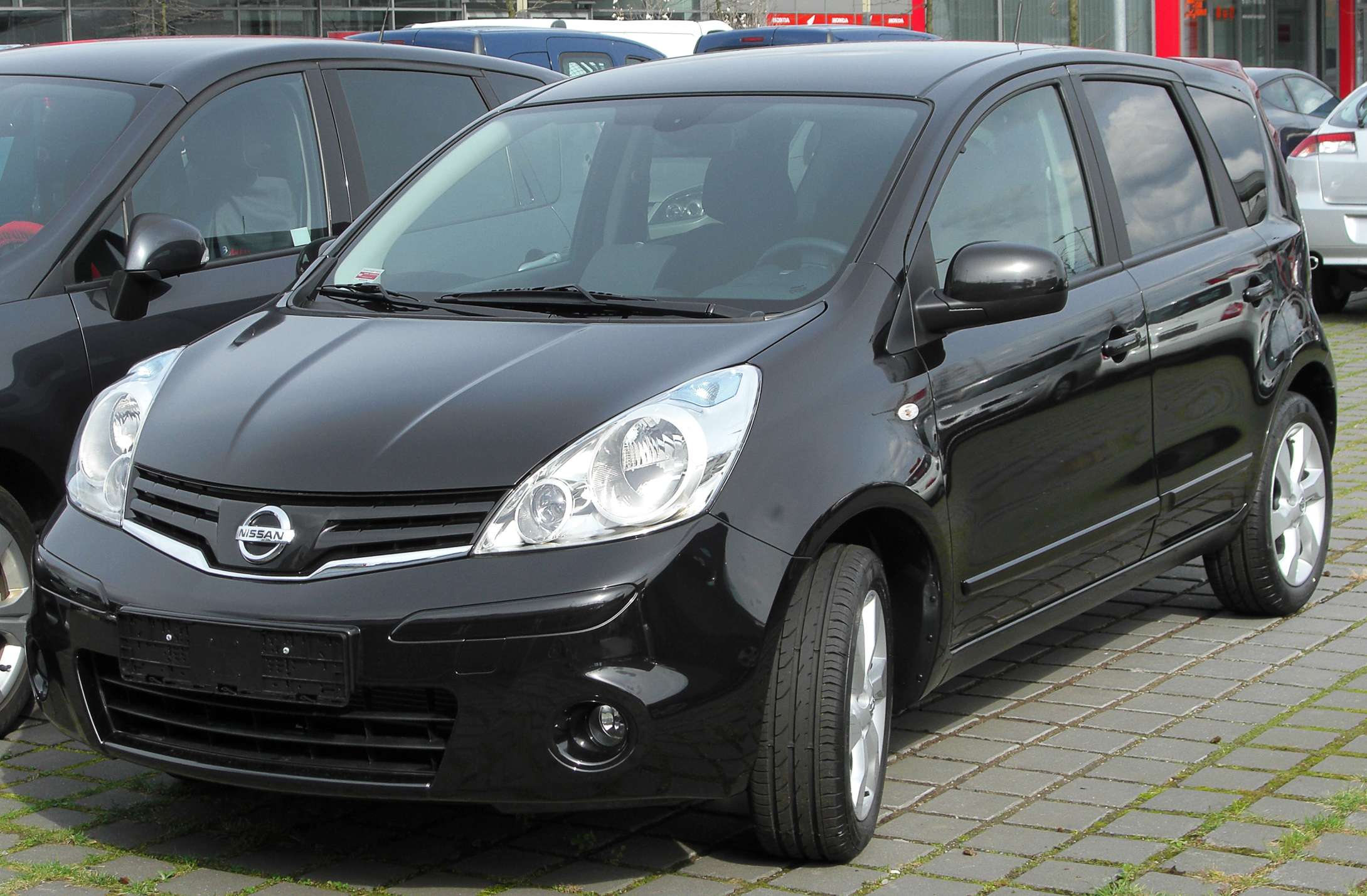 Nissan Note #8202745