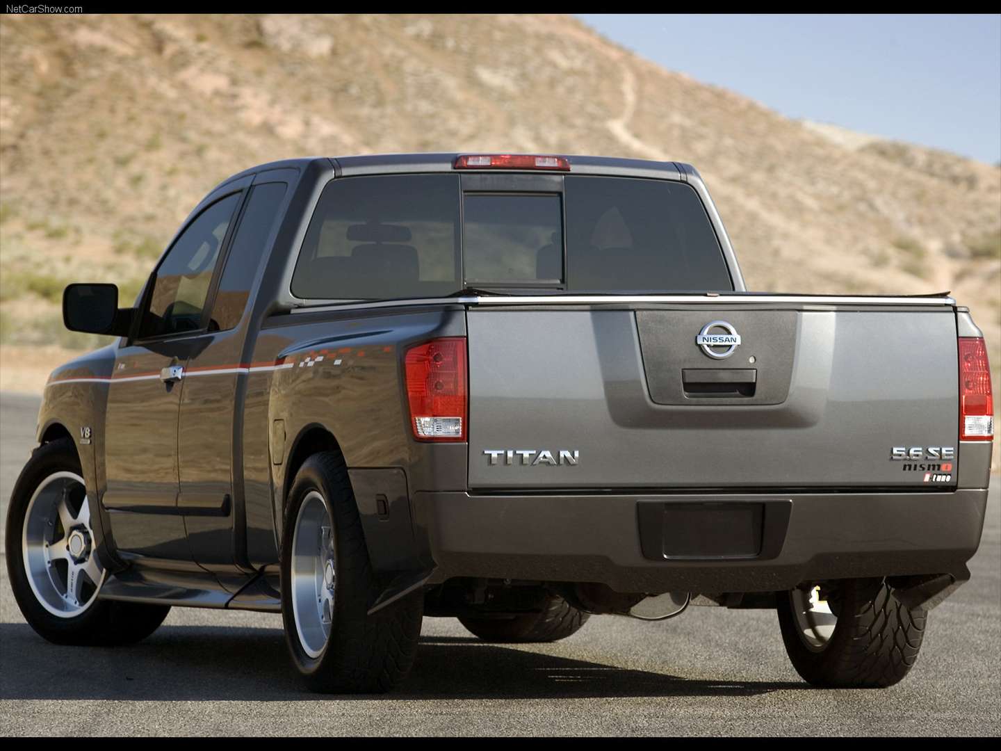 Nissan Titan #8797069