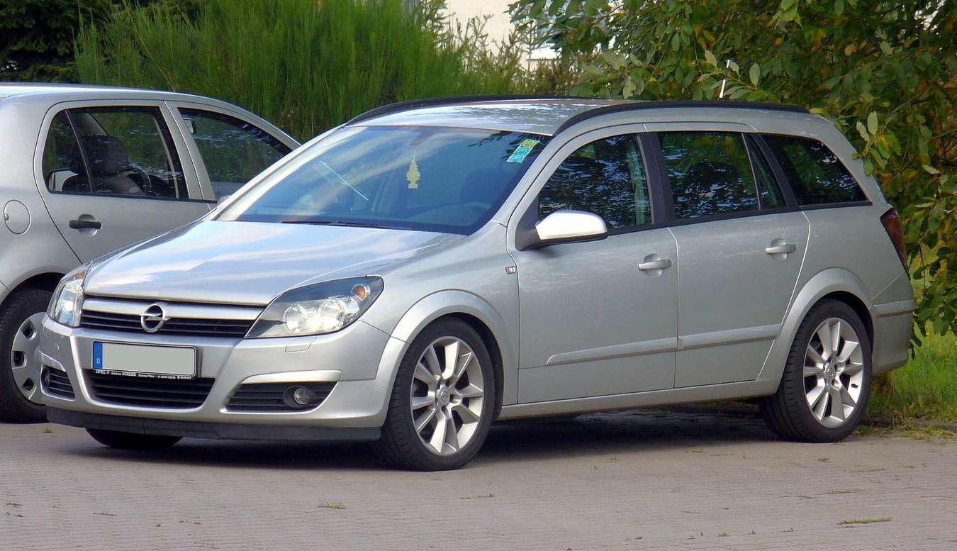 Opel Astra Caravan #7414066