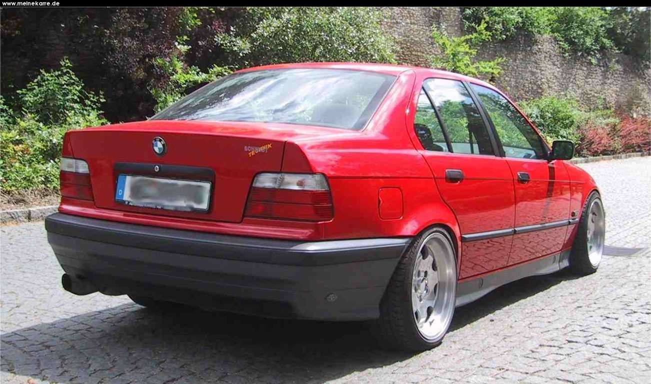 BMW 318 is #7853617