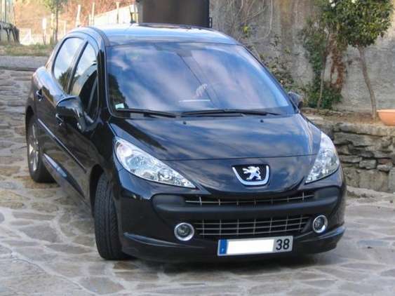 Peugeot_207_HDI