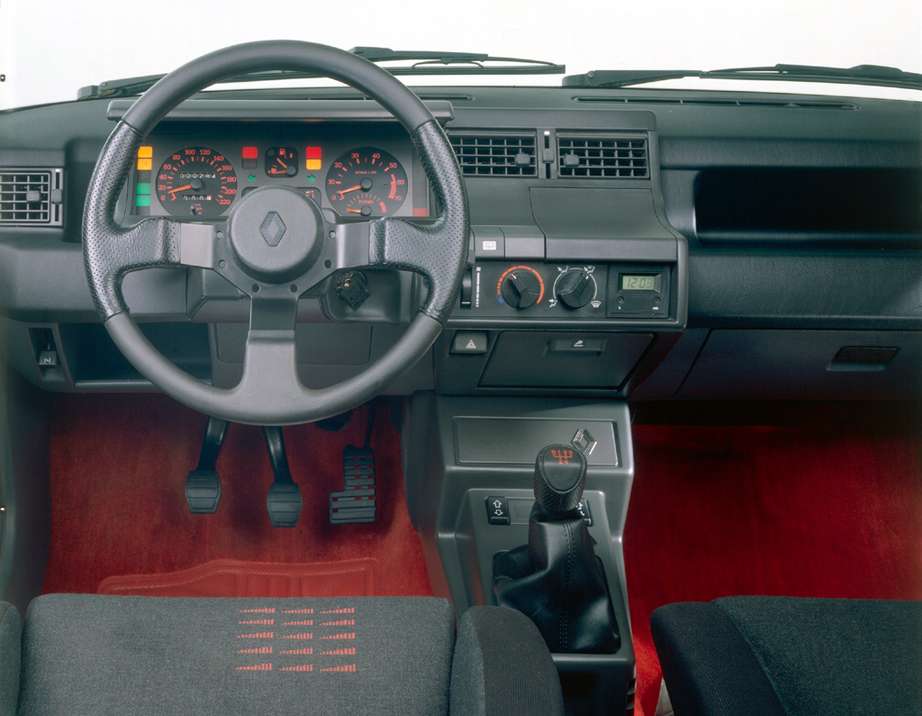 Renault 5 GT Turbo #9522059