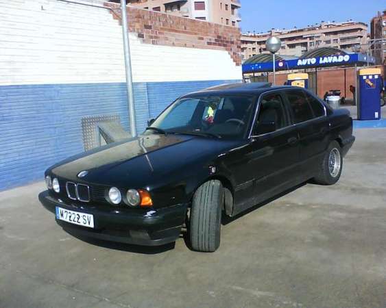 BMW 520i #8883652