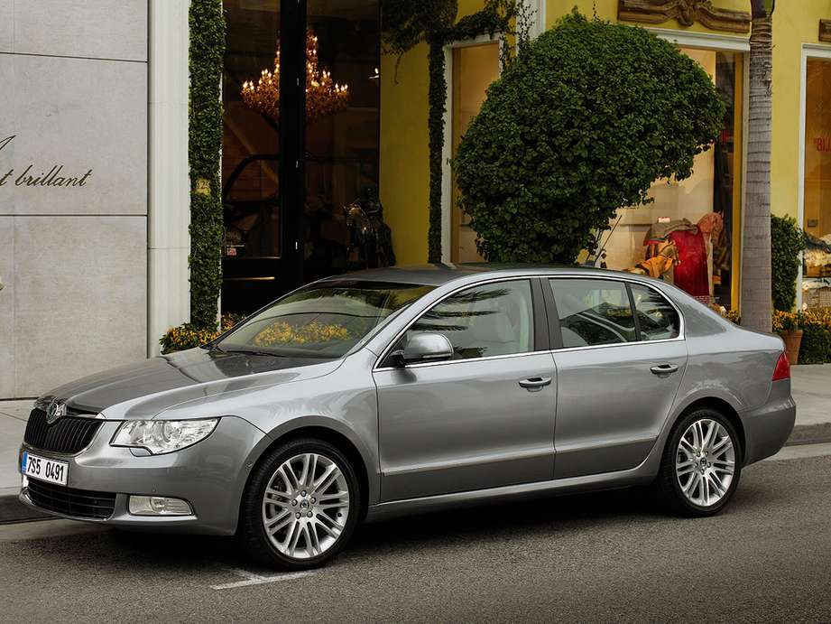 Skoda_Superb