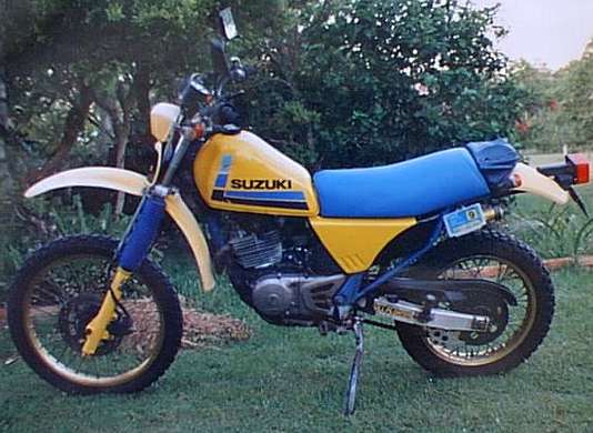 Suzuki DR 250 #7822916