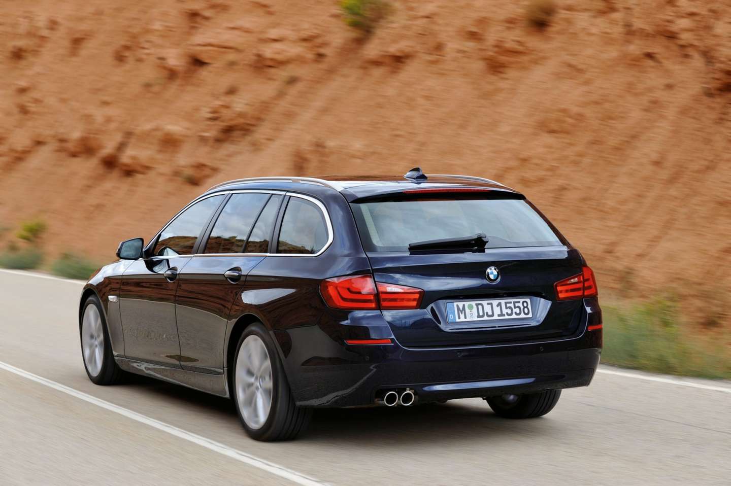 BMW 5-series Touring #8487809