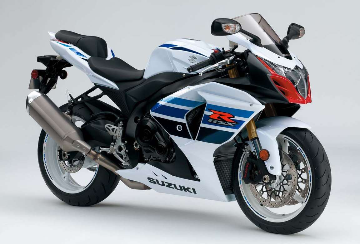 Suzuki GSX-R 1000 #8735225