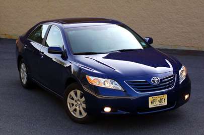Toyota Camry XLE #7619314