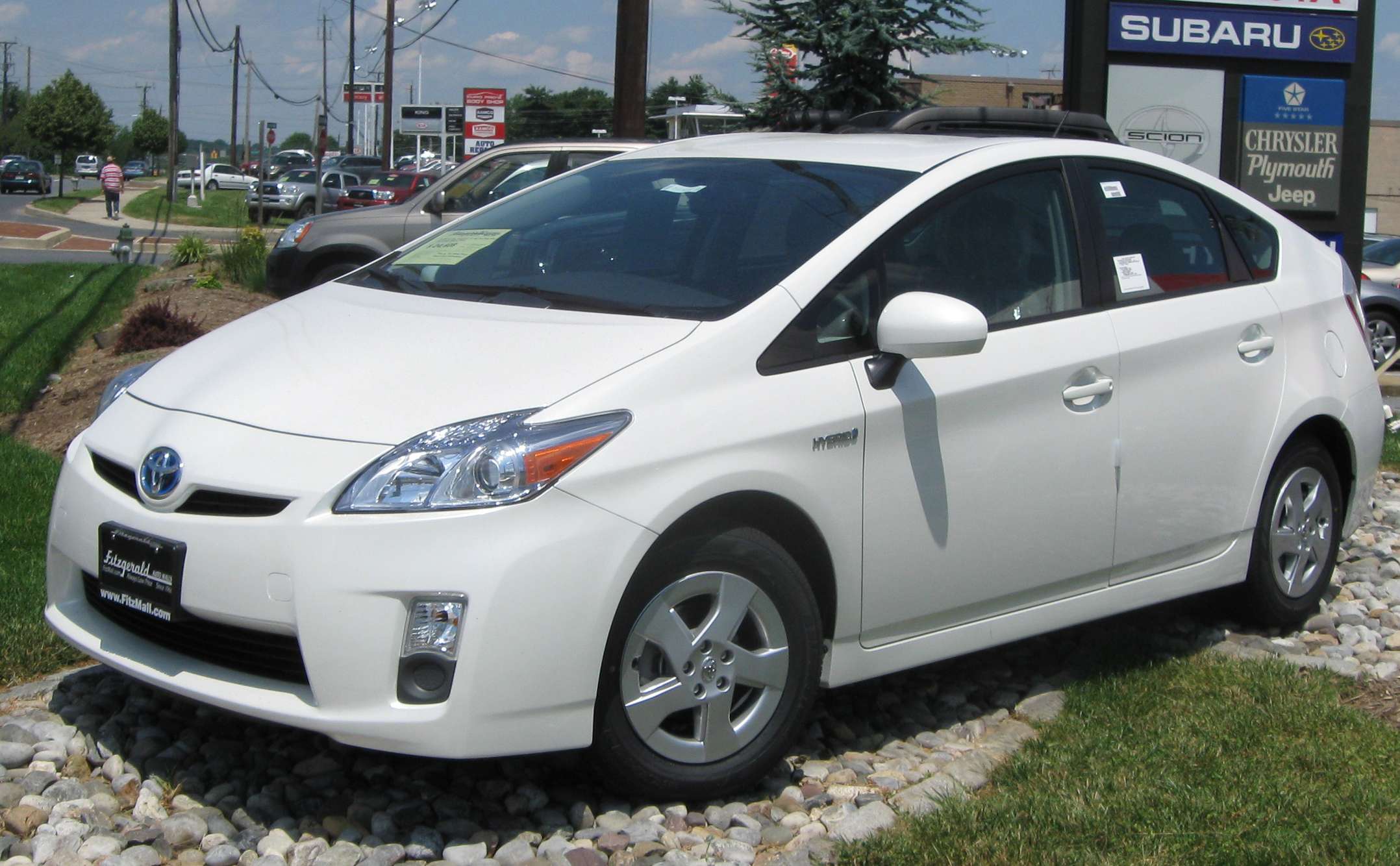 Toyota_Prius