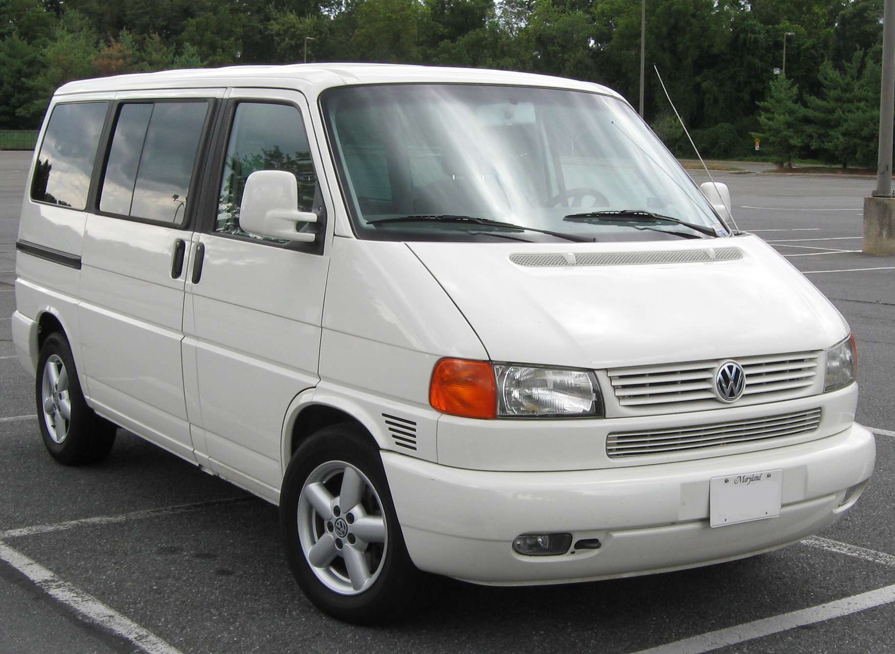 Volkswagen Eurovan #9311110