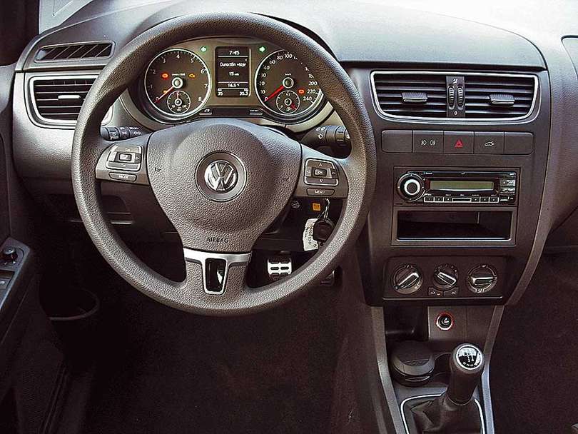 Volkswagen CrossFox #9560721
