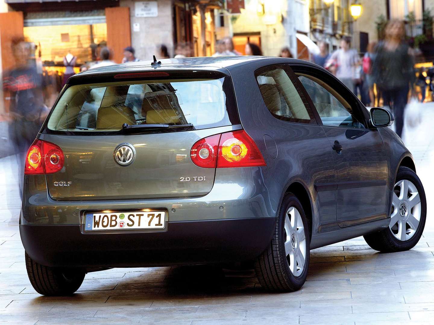 Volkswagen Golf V #9147821