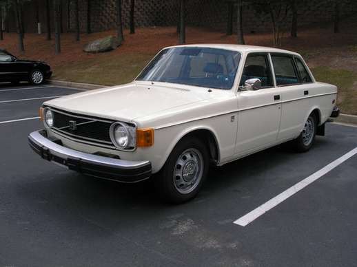 Volvo_140