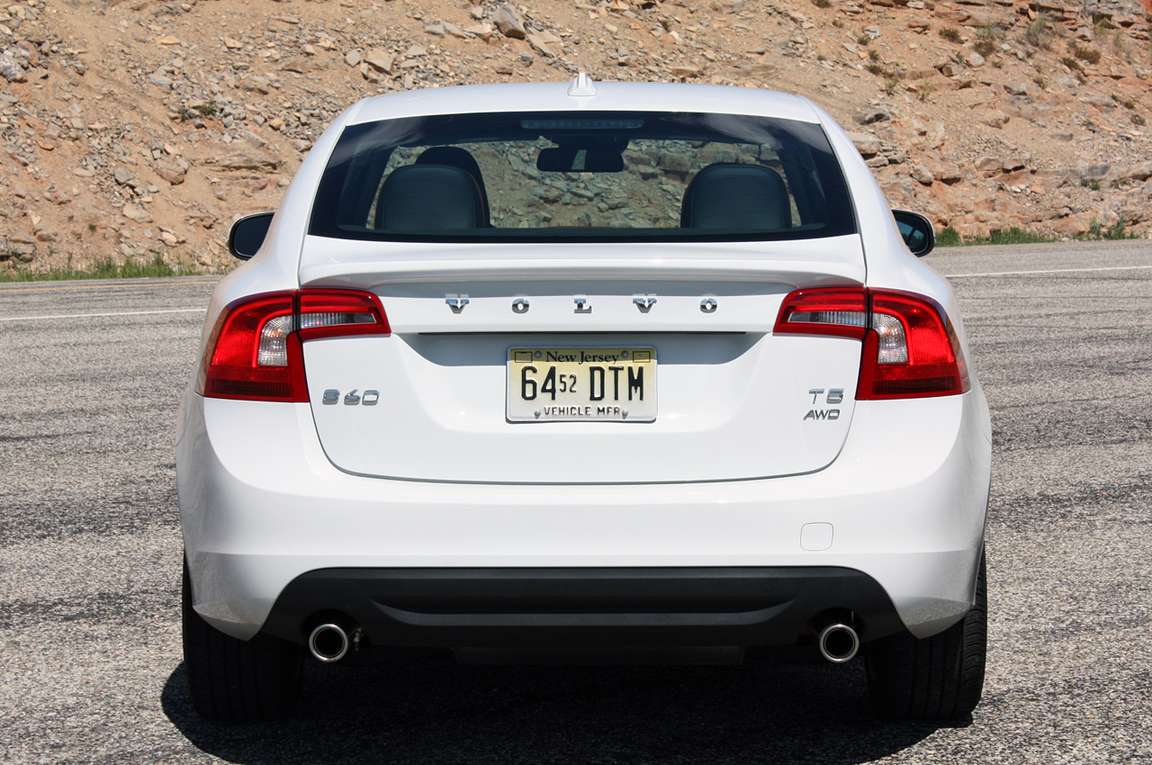 Volvo_S60_T5