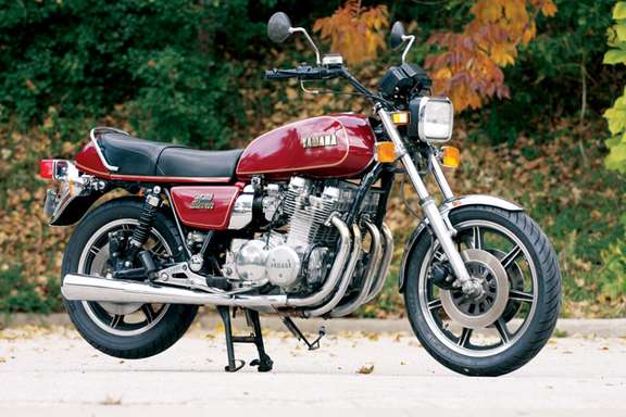 Yamaha_XS_1100