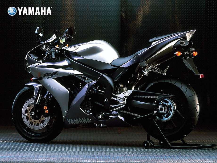 Yamaha_YZF-R1