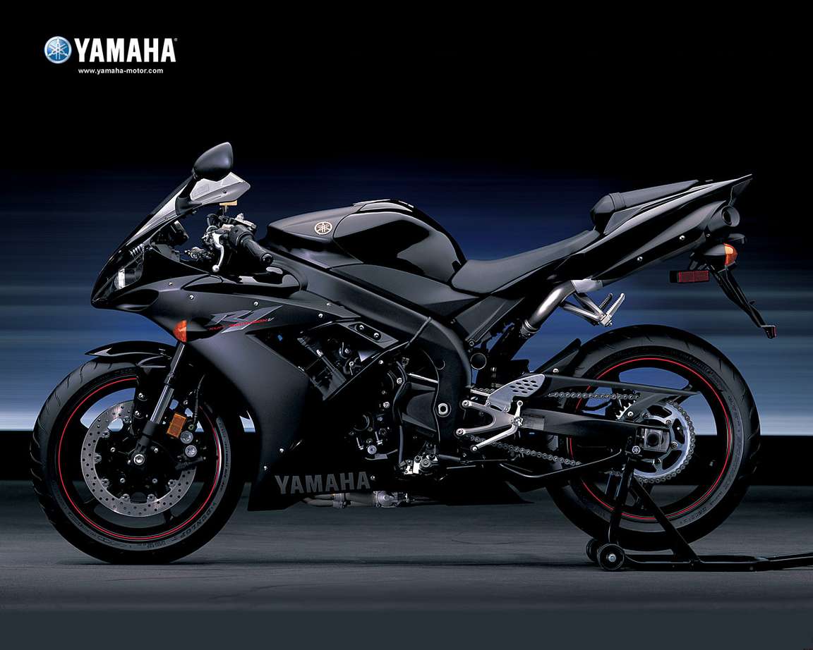 Yamaha YZF-R1 #9729106