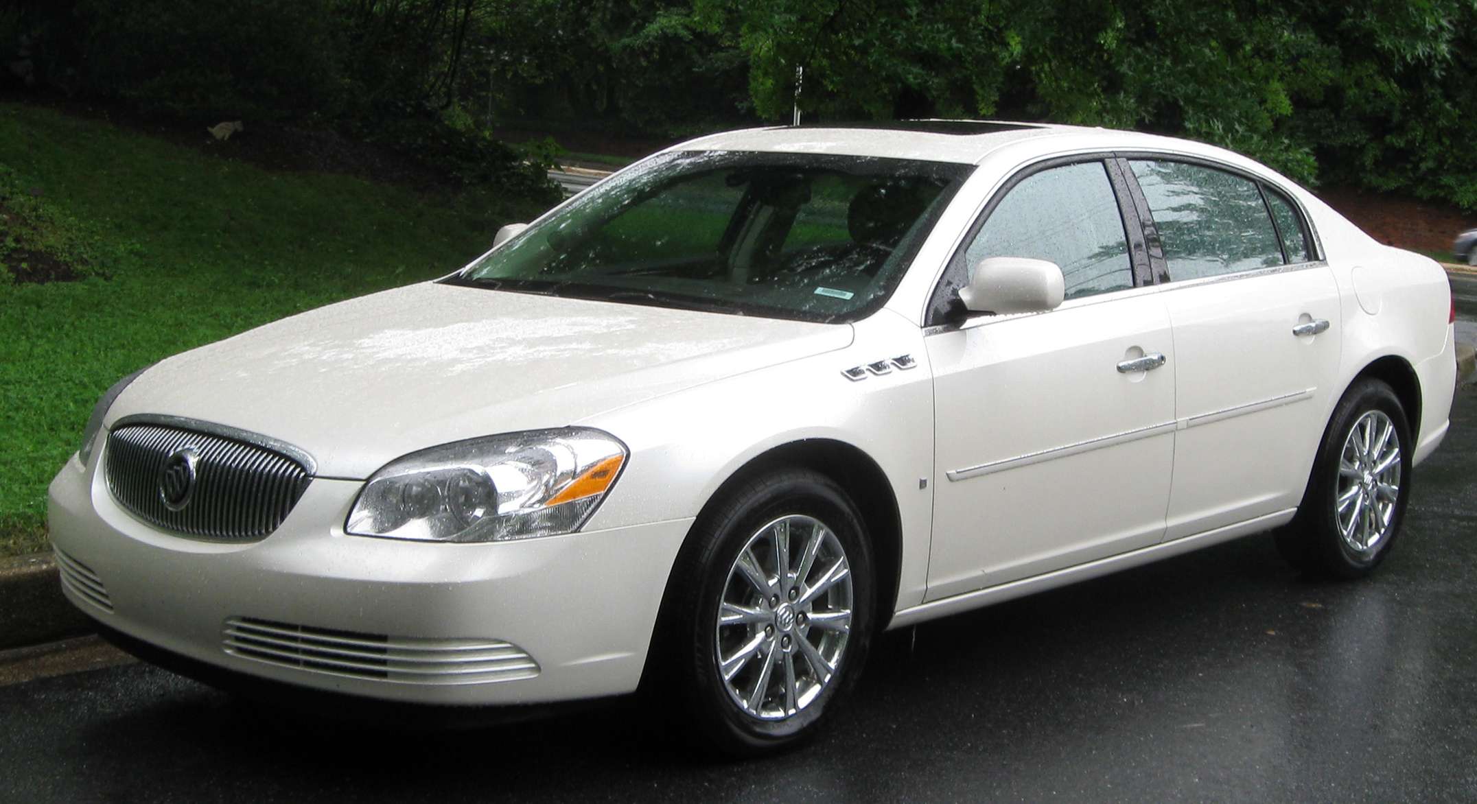 Buick_Lucerne