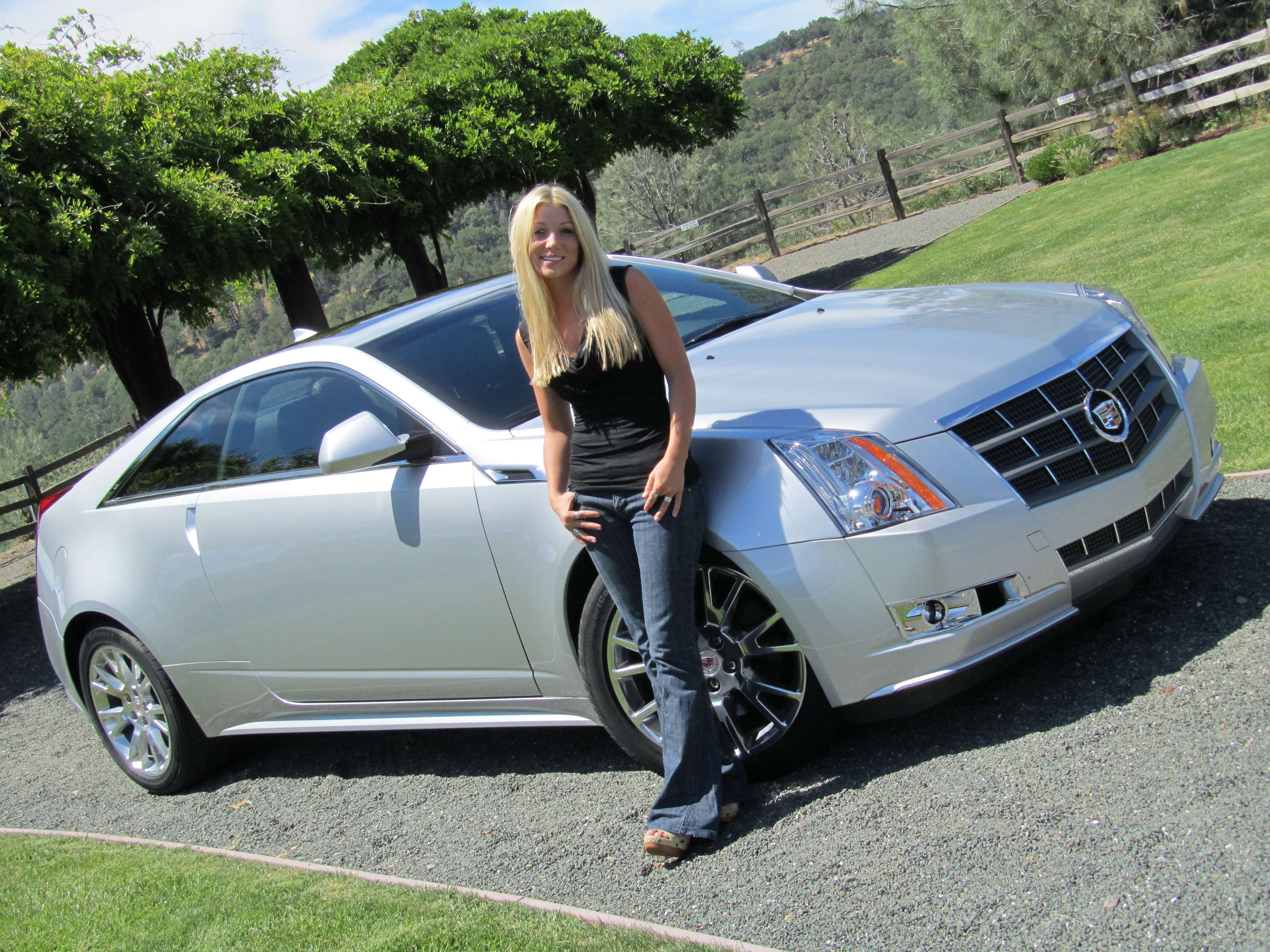 Cadillac CTS Coupe #7109034