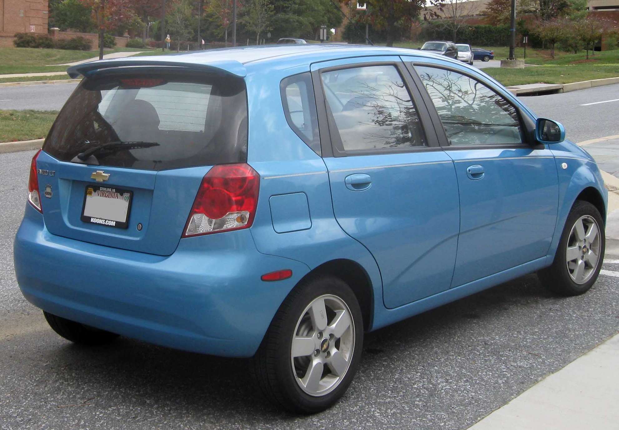 Chevrolet_Aveo_LT