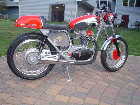 Ducati 250 #9540163