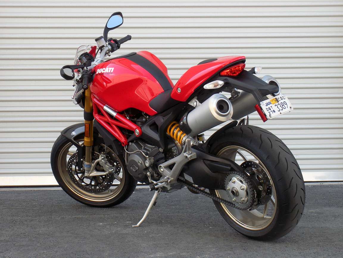 Ducati Monster 1100 #8878410
