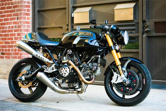 Ducati_Sport_1000