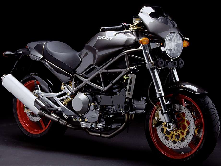 Ducati Monster 900 #8813837