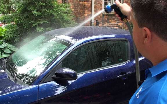 Ford makes washing your car both easy and fun picture #3