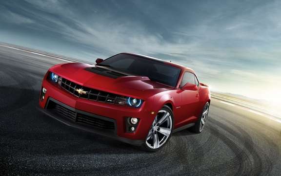 Chevrolet Camaro ZL1 2012: A beautiful homecoming picture #5