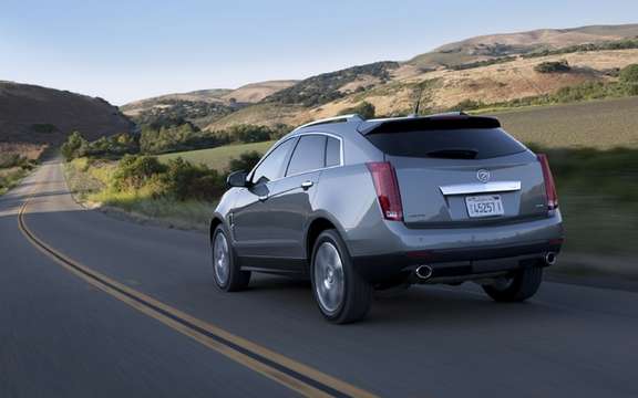 2012 Cadillac SRX: In the showrooms in August picture #2