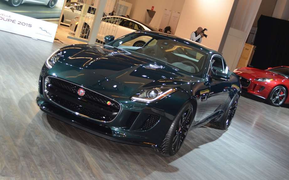 Jaguar F-Type Coupe featured at Super Bowl picture #2