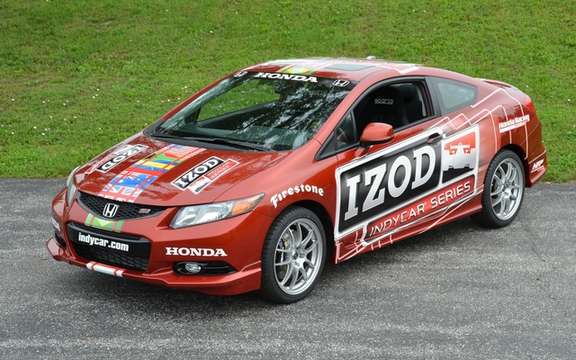 2012 Honda Civic Si: Car safety of the IZOD IndyCar Series