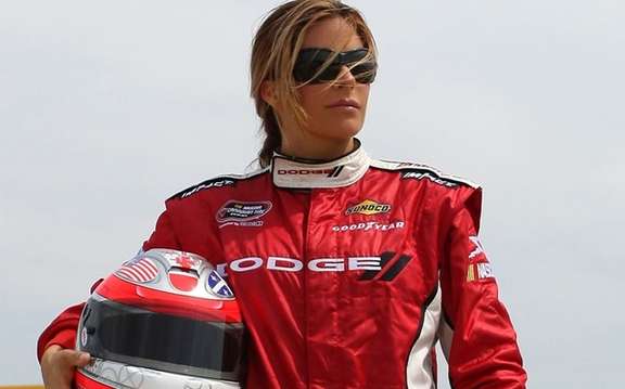 Maryeve Dufault, the first Canadian NASCAR Nationwide picture #1