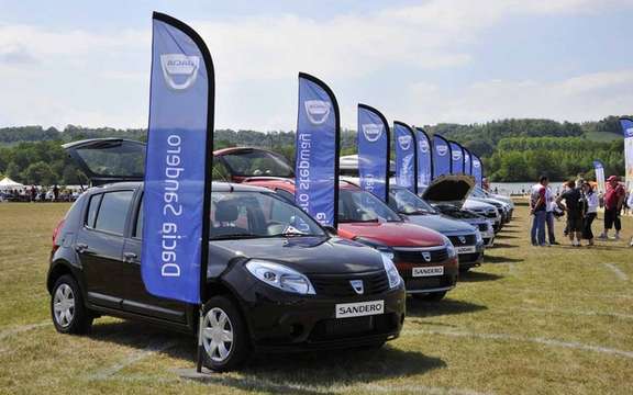 More than 7,500 participants in the third Grand Picnic Dacia picture #2