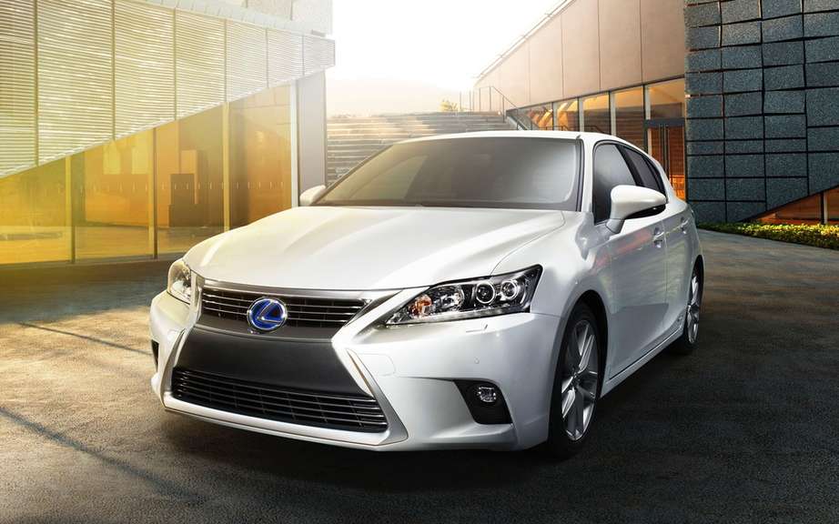 Lexus CT 200h: Best secutitaire choice in crash tests picture #1