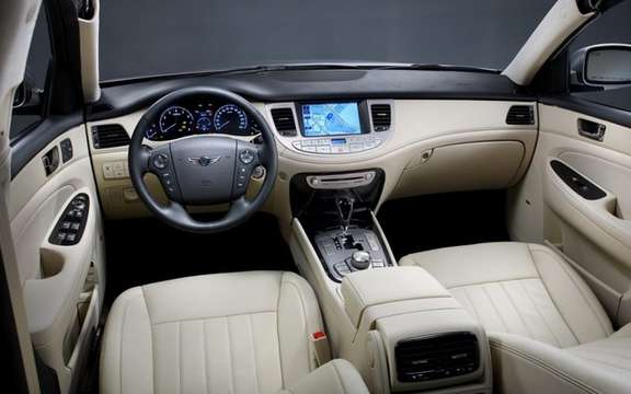 Hyundai Genesis Prada: To walk from South Korea picture #5