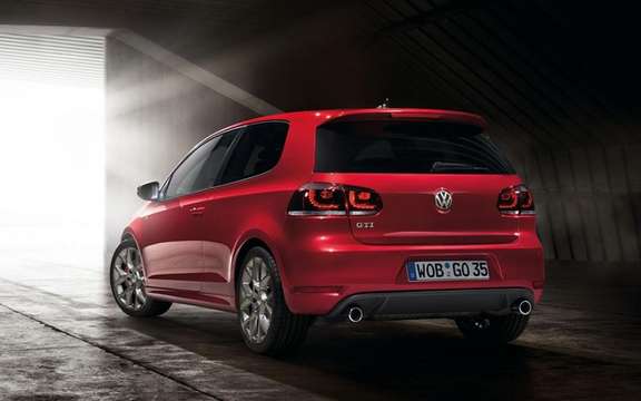 Volkswagen Golf GTI "Edition 35": For Germans only picture #2