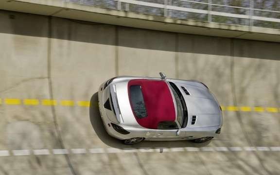 Mercedes-Benz SLS AMG Roadster: With cloth top picture #4