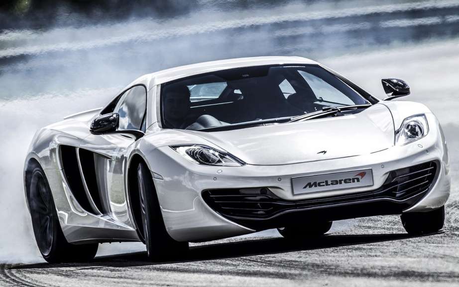 This is the end for the McLaren MP4-12C picture #4