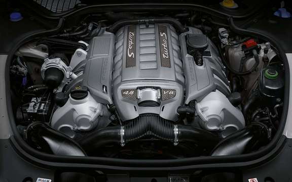 Porsche Panamera Turbo S: It fits over the range picture #5