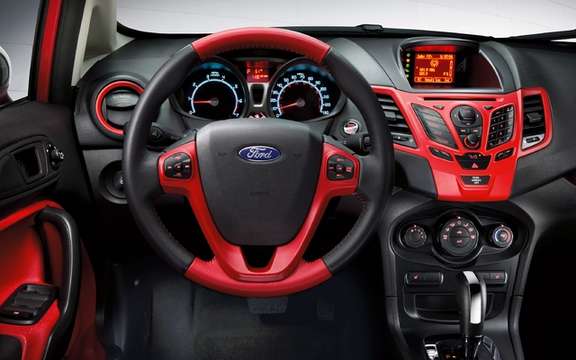 2012 Ford Fiesta: To further customize his car picture #10
