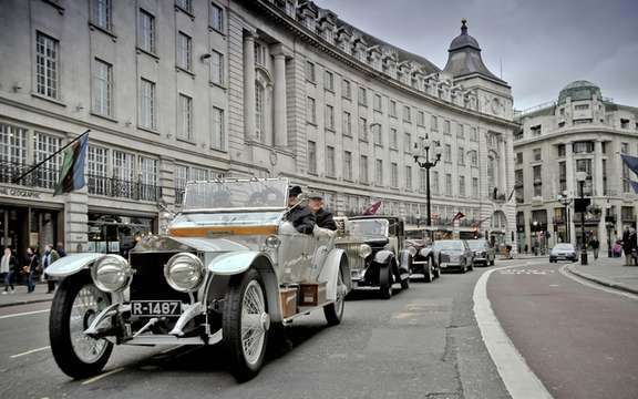 Rolls Royce commemorates the 100th anniversary of the "Spirit of Ecstasy" picture #1