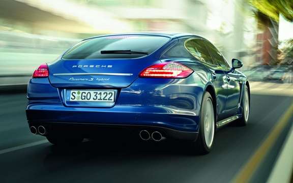 Porsche Panamera S Hybrid: Performance and Energy Efficiency picture #2