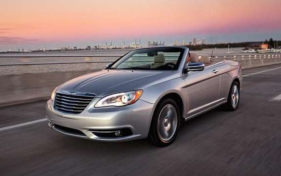 Chrysler 200 Convertible 2011: It was not a Detroit picture #1