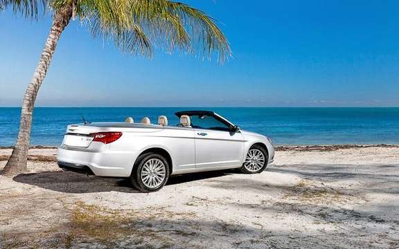 Chrysler 200 Convertible 2011: It was not a Detroit picture #2