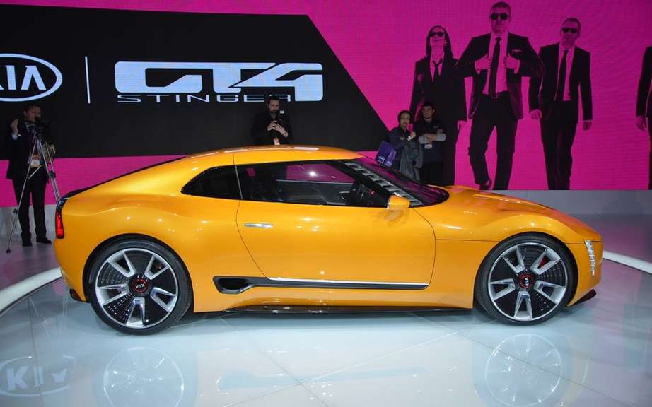 Kia GT4 Stinger cabriolet imagine X-Tomi Design picture #1