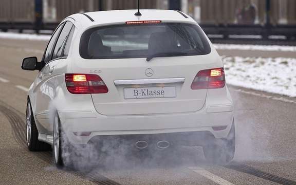 Mercedes-Benz B55: With 388 horses under the hood picture #4
