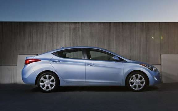 Hyundai unveiled the pricing of the new 2011 Elantra picture #2